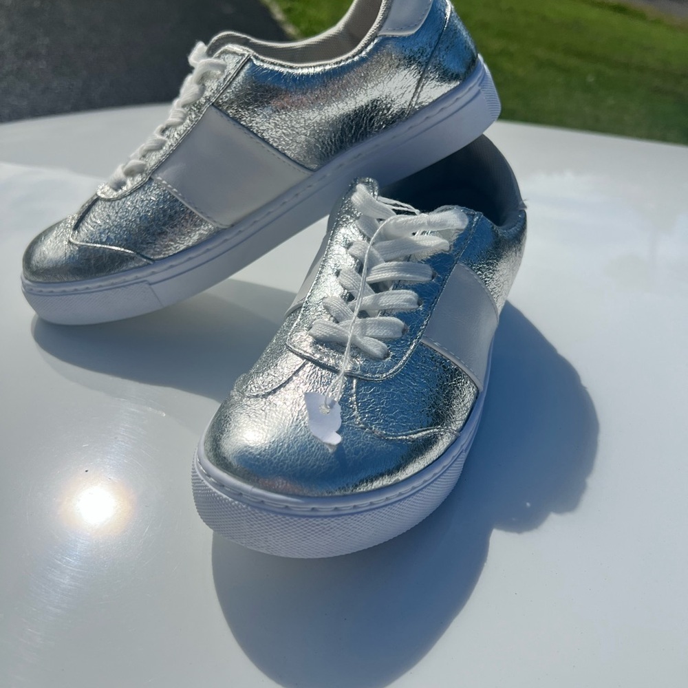 Shoe Dazzle Metallic Silver and White Sneakers - Picture 3 of 5